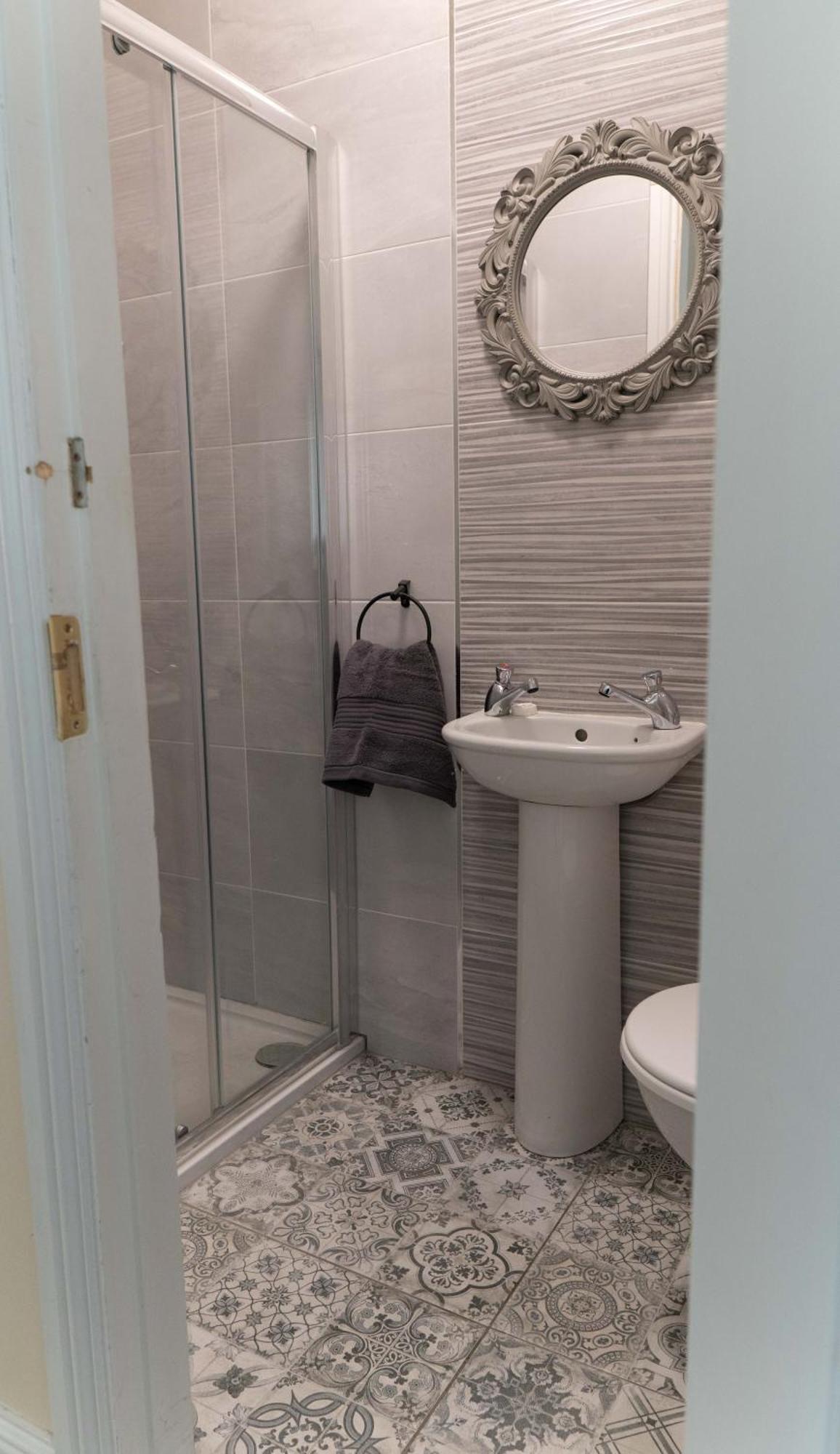 Glancys Accomadation Carrick on Shannon المظهر الخارجي الصورة
