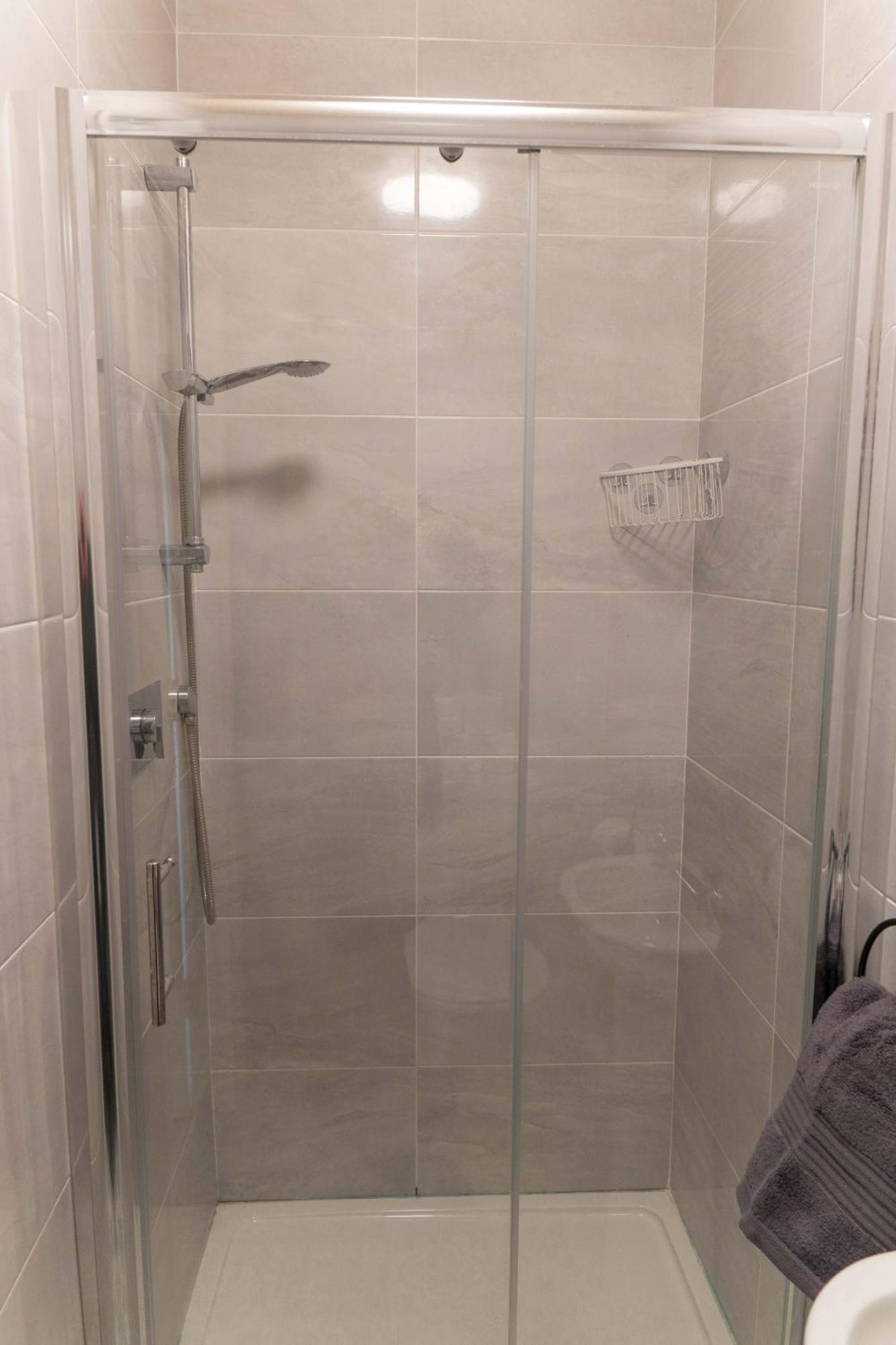 Glancys Accomadation Carrick on Shannon المظهر الخارجي الصورة